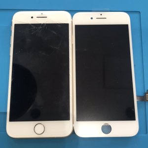 iPhone7 フロントパネル交換