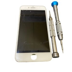 iPhone8 パネル交換