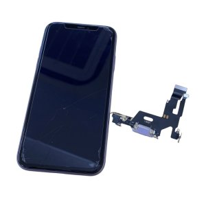 iPhone11 ライトニング交換