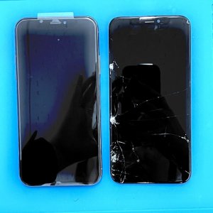 iPhoneXR フロントパネル交換修理