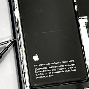 iPhoneSE3 バッテリー交換