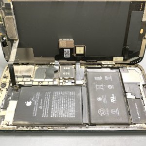 iPhoneXSmax バッテリー交換