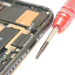 iPhone8 ライトニング修理