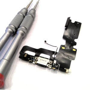 iPhone7 ライトニング修理