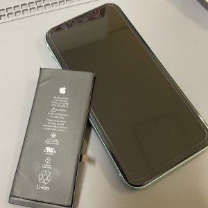 iPhone11 バッテリー交換
