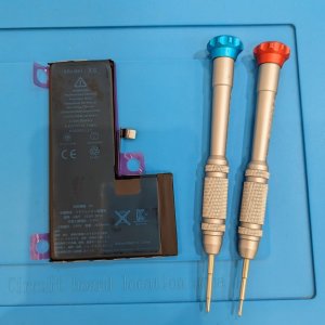 iPhoneXS(アイフォン)バッテリー交換修理