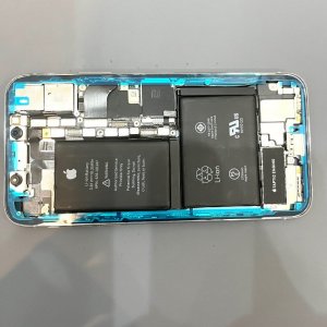 iPhone修理作業時のポリシー(フロントパネル交換)