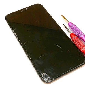 iPhone11 液晶交換