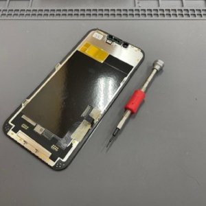 iPhone13　液晶交換修理
