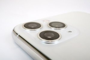 川口でiPhoneカメラ修理ができる店