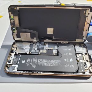 iPhone11 Pro バッテーリー交換