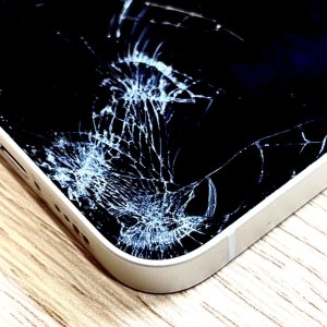 iPhone13 液晶交換