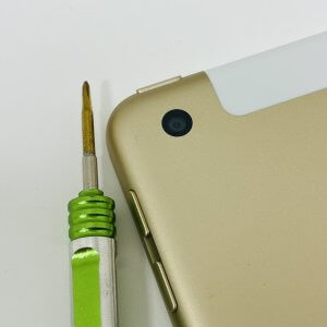 iPadAir2 アウトカメラ交換修理