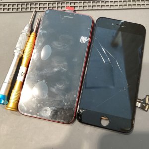 iPhoneSE3 液晶画面交換修理 即日