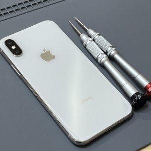 iPhoneXS バッテリー交換