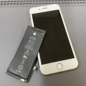 iPhone8 バッテリー交換