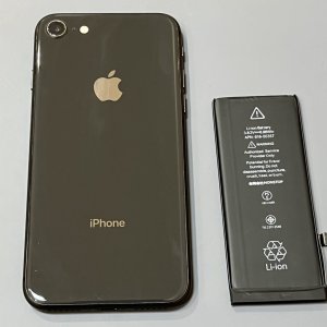 iPhone8 バッテリー交換