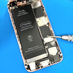 iPhone6S　バッテリー交換修理