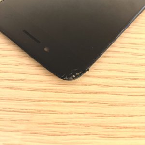 iPhone8 フロントパネル交換