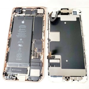 iPhone8 バッテリー交換