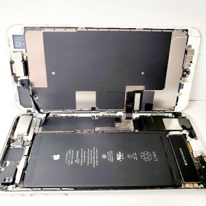 iPhone8 Plus バッテリー交換