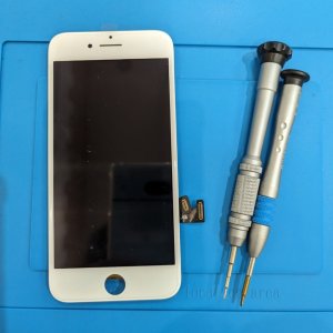 iPhone8（アイフォン8）フロントパネル交換修理