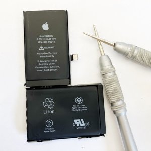iPhone XS バッテリー交換