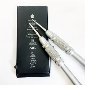 iPhone 11 バッテリー交換