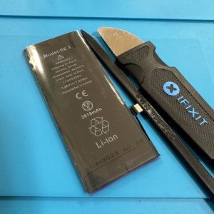 iPhoneSE3 バッテリー交換