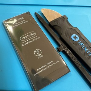 iPhoneSE2 バッテリー交換