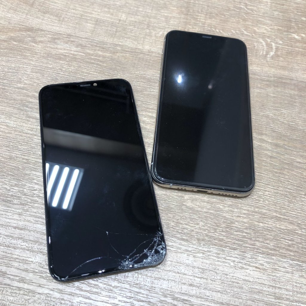iPhoneXS 液晶交換
