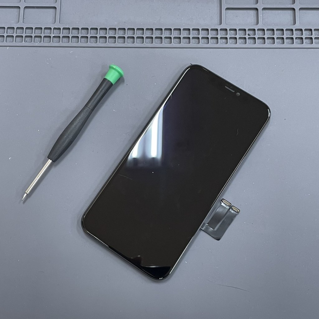 iPhone11 液晶交換