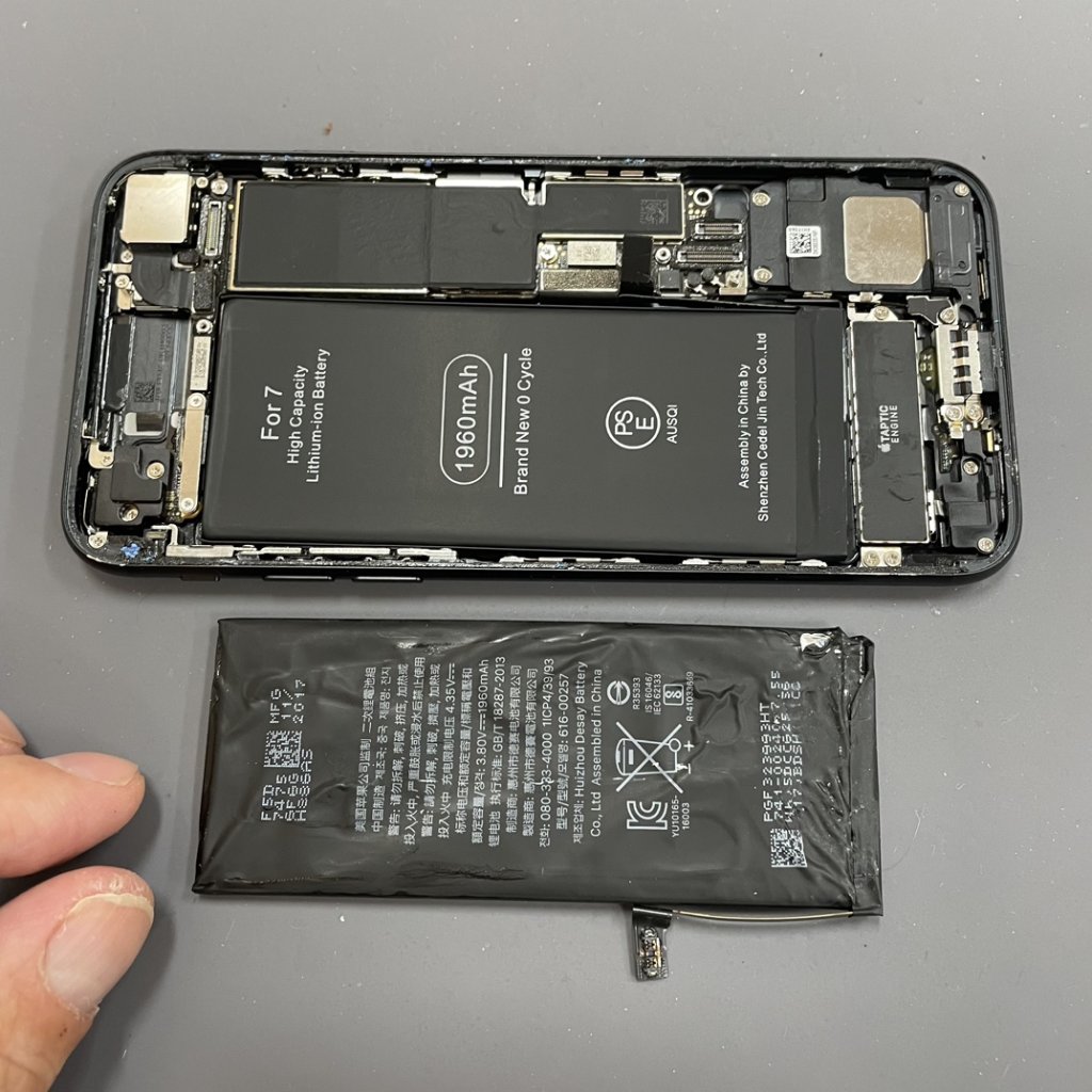 iPhone7 バッテリー交換