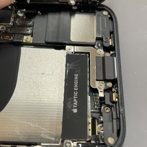 iPhone8 点検修理