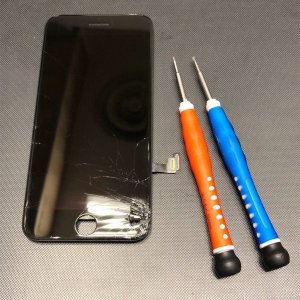 iPhoneSE2 フロントパネル交換