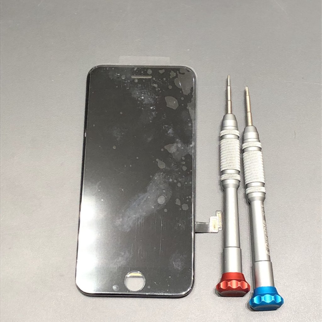 iPhoneSE2 フロントパネル交換