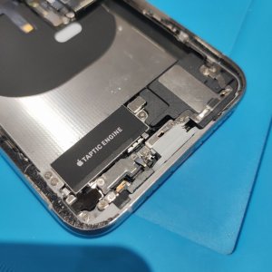 iPhoneXS　ライトニング修理