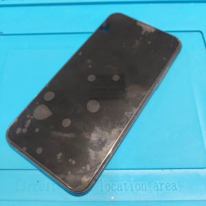 iPhoneXS 液晶交換修理