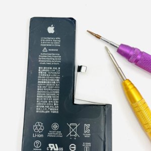 iPhoneXs バッテリー交換修理