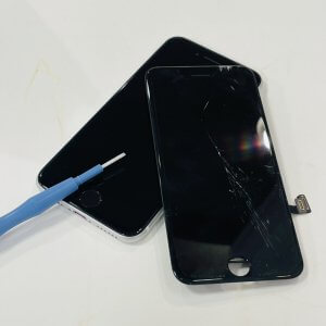 iPhoneSE2 フロントパネル交換修理