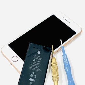 iPhone8　バッテリー交換修理