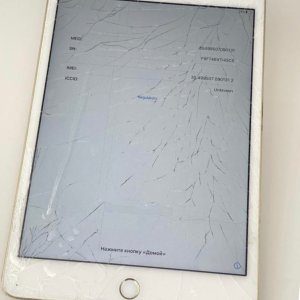 iPadmini2 フロントパネル交換