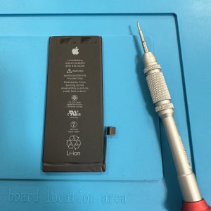 iPhone8 バッテリー交換