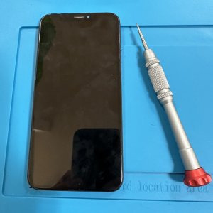 iPhoneXS パネル交換