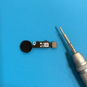 iPhone7 ホームボタン交換