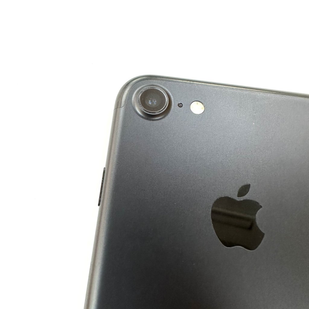 iPhone7 アウトカメラ修理