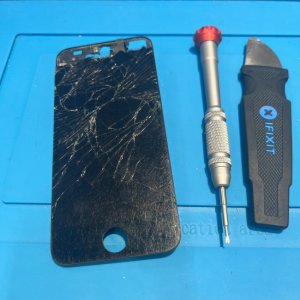 iPhoneSE 液晶パネル交換