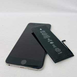 iPhone６S　バッテリー交換修理