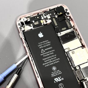 iPhoneSE バッテリー交換