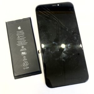 iPhone 11 バッテリー交換